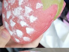 抱抱草莓面包-丽驰烘焙(万达店)