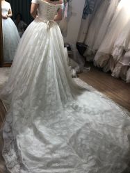 -LANYI COUTURE高级婚纱礼服改衣店