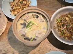 -蜜桃餐厅·伴山(湖滨商业街店)