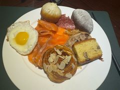 -上海中航虹桥机场泊悦酒店