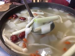 -伊兰麒兰馨园·川菜·清真馆(339电视塔店)