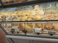 -面包新语(龙湖·西宸天街店)