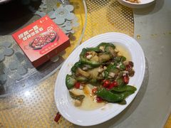 -缪氏川菜(丰盛町店)