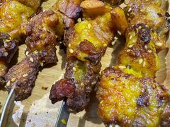 -乡村馕坑肉·烧烤·新疆菜·本地人更爱吃(阿勒泰首店)