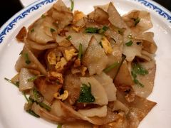 -芳芳私房菜·精做淮扬菜(承德路店)