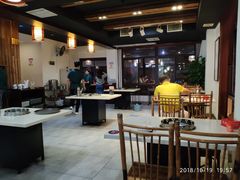 大堂-九道菜有鸡鱼头(石鼓路店)