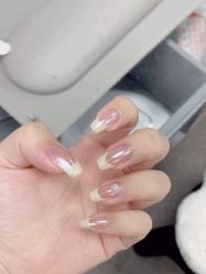 -芊屿芊浔美甲