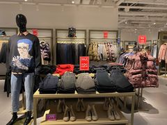 -URBAN REVIVO(北京斯普瑞斯奥特莱斯店)