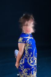 -亲吻宝贝儿童摄影