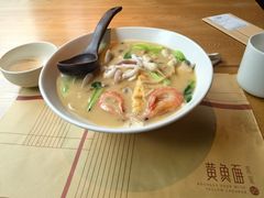 -荣家黄鱼面(南京西路店)