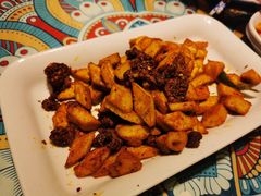 -楼兰古丽·新疆拌面·清真(华阳城店)