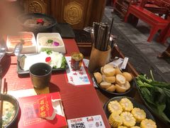 -谭鸭血老火锅(龙湖宝山天街店)