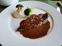 -大理实力希尔顿酒店•香全日制餐厅