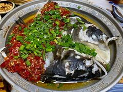 剁椒鱼头-独一处小酒馆