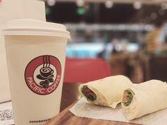 凯撒鸡肉沙拉卷-太平洋咖啡(五月花店)