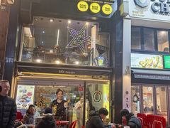 -BHC炸鸡(明洞总店)