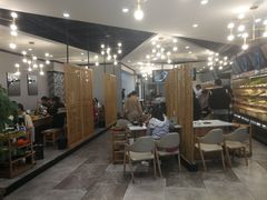 大堂-屋头串串(新街里店)