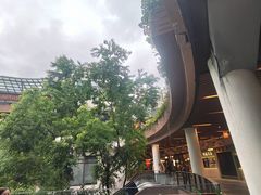 -瑞虹新天地月亮湾