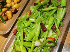 -隔壁老王·家常云南菜(皇冠店)