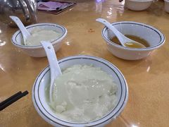 -鹏城人家海鲜酒家·23年老字号(较场尾店)