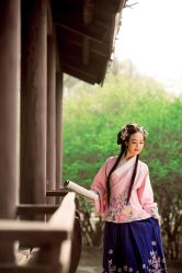 点击看大图 -九月鹰飞汉服摄影工作室