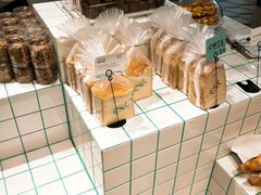 -Dough&Joe团憩(瑞虹天地月亮湾店)