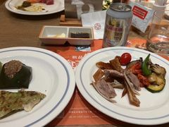 -咖啡苑自助餐厅·中国大饭店