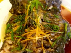 -覃记海鲜美食餐厅