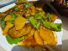 -老码头黑皮肘子锅包肉(赣水路店)