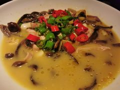 -百联临沂购物中心(临沂路店)