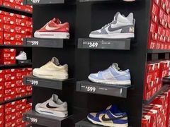 -NIKE上海青浦优选体验店