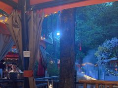 -二荆条·蜀鲜汇城市森林火锅