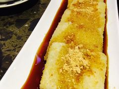 -沪小二炭火蛙锅(淮海中路美食不夜城店)