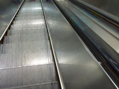 -陆家浜路(地铁站)