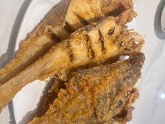 炸偏口鱼-方城小吃店