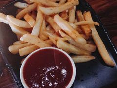 -MARU玛露音乐餐厅(大学路店)