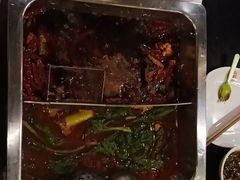 -百年川椒重庆老火锅(光谷店)
