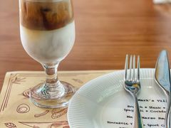 -Mark&Mars Restaurant