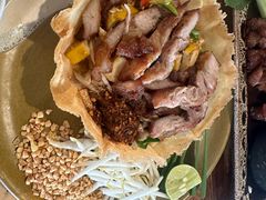 -Pad Thai Kratong Thong by ama