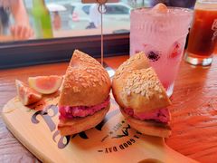 -Catch Bagel(芳草地店)