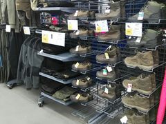 -迪卡侬(西三旗店)