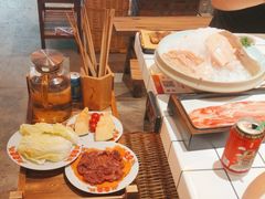 -旧街市鲜货老火锅(大光路店)