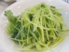 -渝君重庆火锅(嘉宾路店)