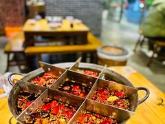-白乐天毛肚火锅馆(南滨路店)