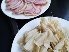 -银同牦牛肉火锅