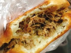 -老西关黄老太牛肉烧饼