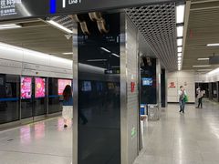-华西坝(地铁站)