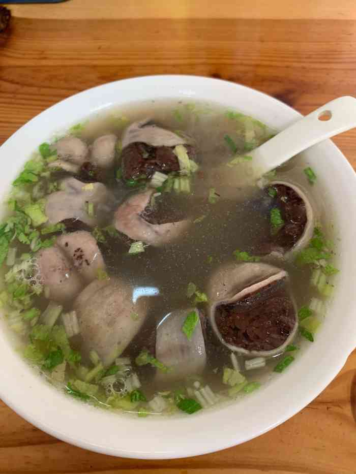 同安大肠血(新华店)-"注意到这家店好久了 总算有时间来打.