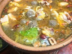 -威邵鸡煲(西华路总店)