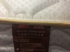 -斯林百兰(上海闵行剪刀石头布店)